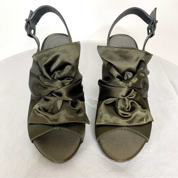 Kenneth Cole Reaction Reach Beyond Satin Bow Block Heels Fern Holiday Party Sz 6 - Picture 5 of 16